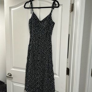 Floral strappy dress with button detail